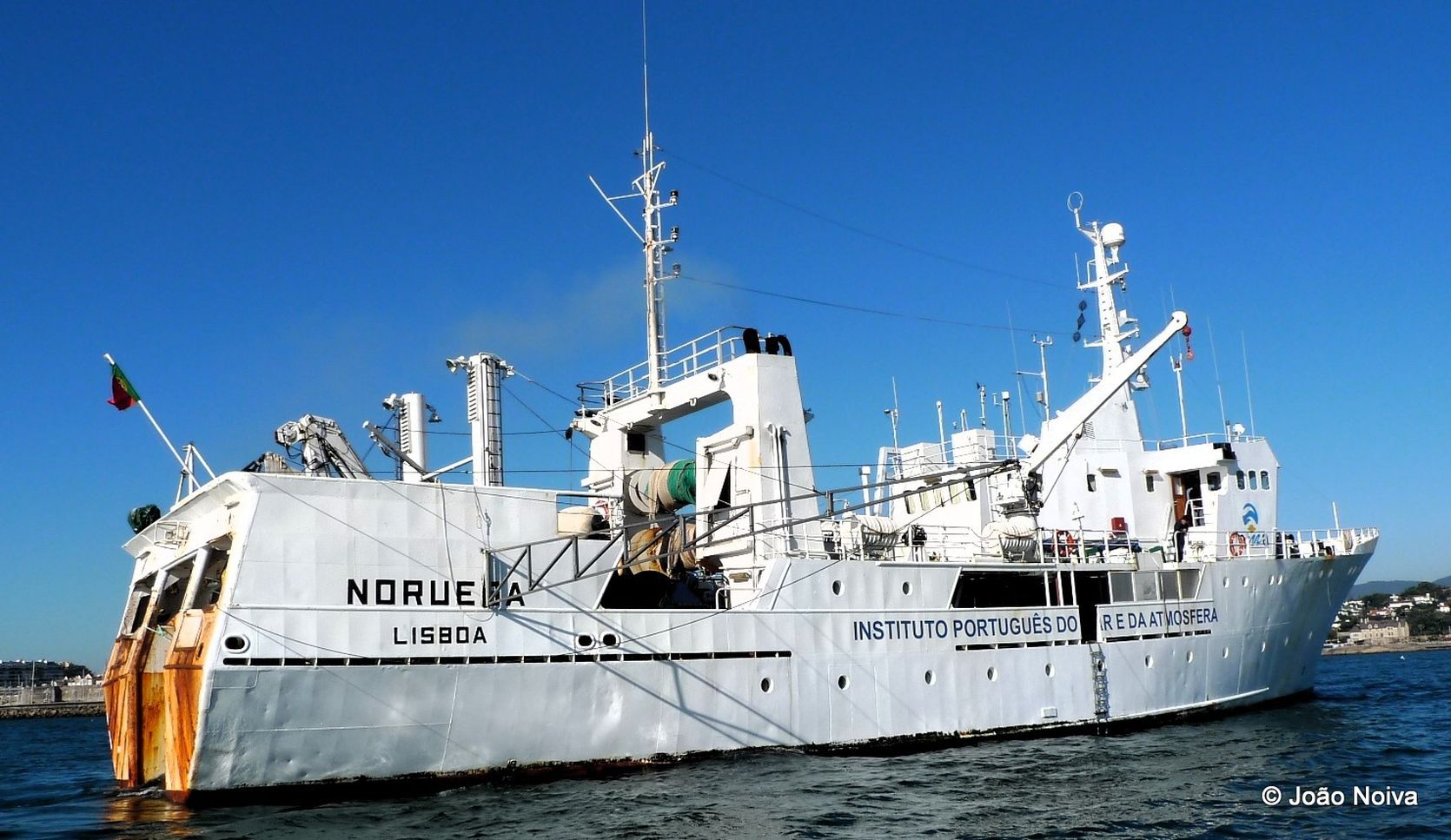 Sul Informação - Em busca do deslizamento submarino causado pelo tsunami de 1 novembro de 1755