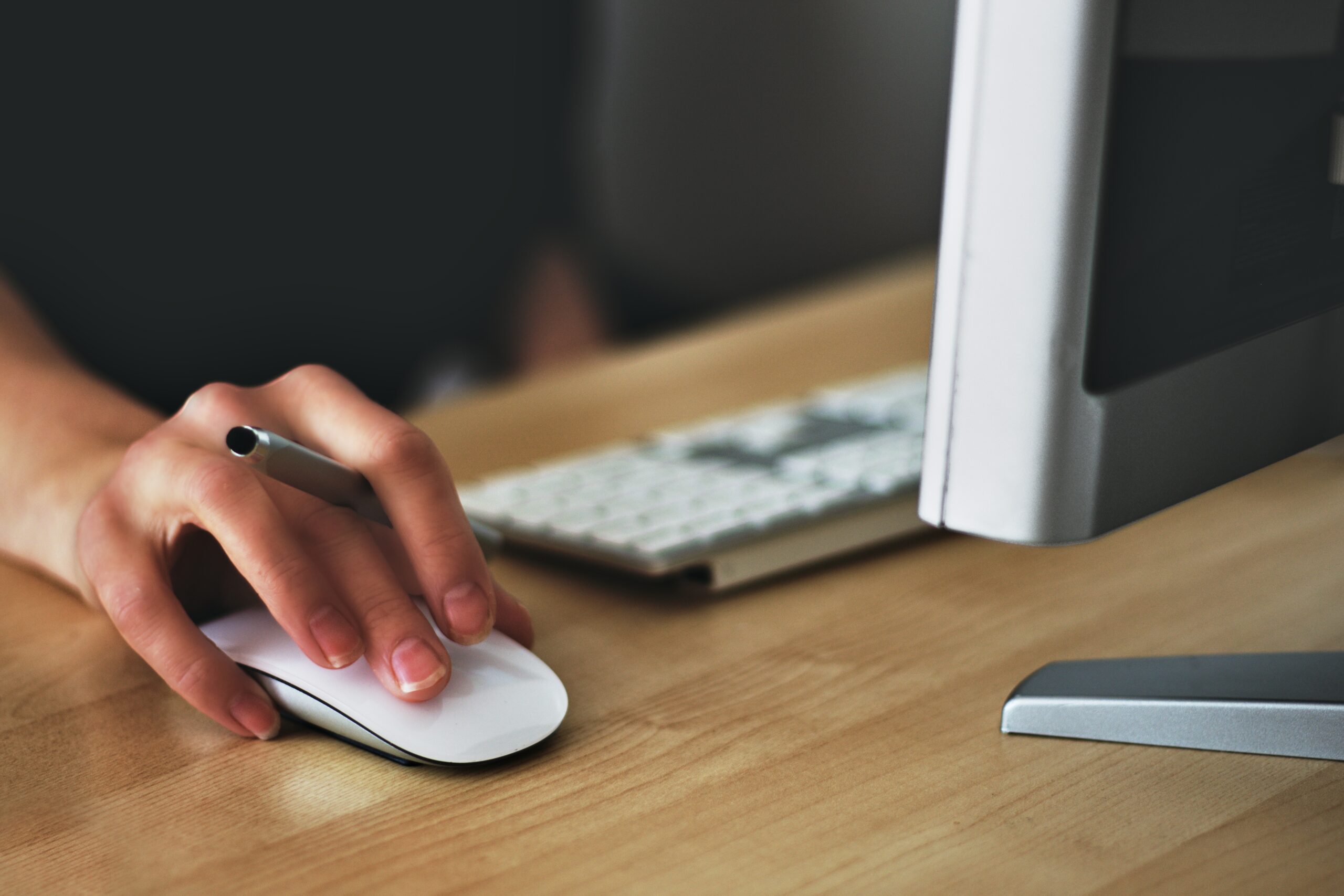 Sul Informação - Teletrabalho sem acordo do empregador deve ser alargado e abranger o Estado