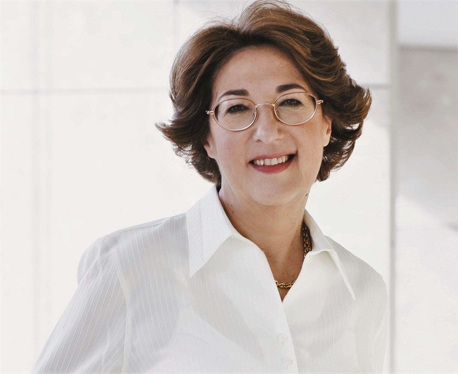 Sul Informação - Biblioteca de Faro promove conversa entre Teolinda Gersão e leitores