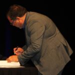 Sul Informação - Francisco Martins promete obras e Lagoa a «agarrar na bandeira» da regionalização