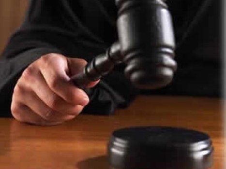Sul Informação - Monchique decreta um dia de luto municipal contra o fecho do tribunal