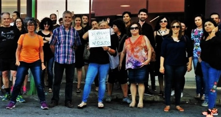 Sul Informação - Professores concentram-se em Faro contra os serviços mínimos às avaliações [com fotos]