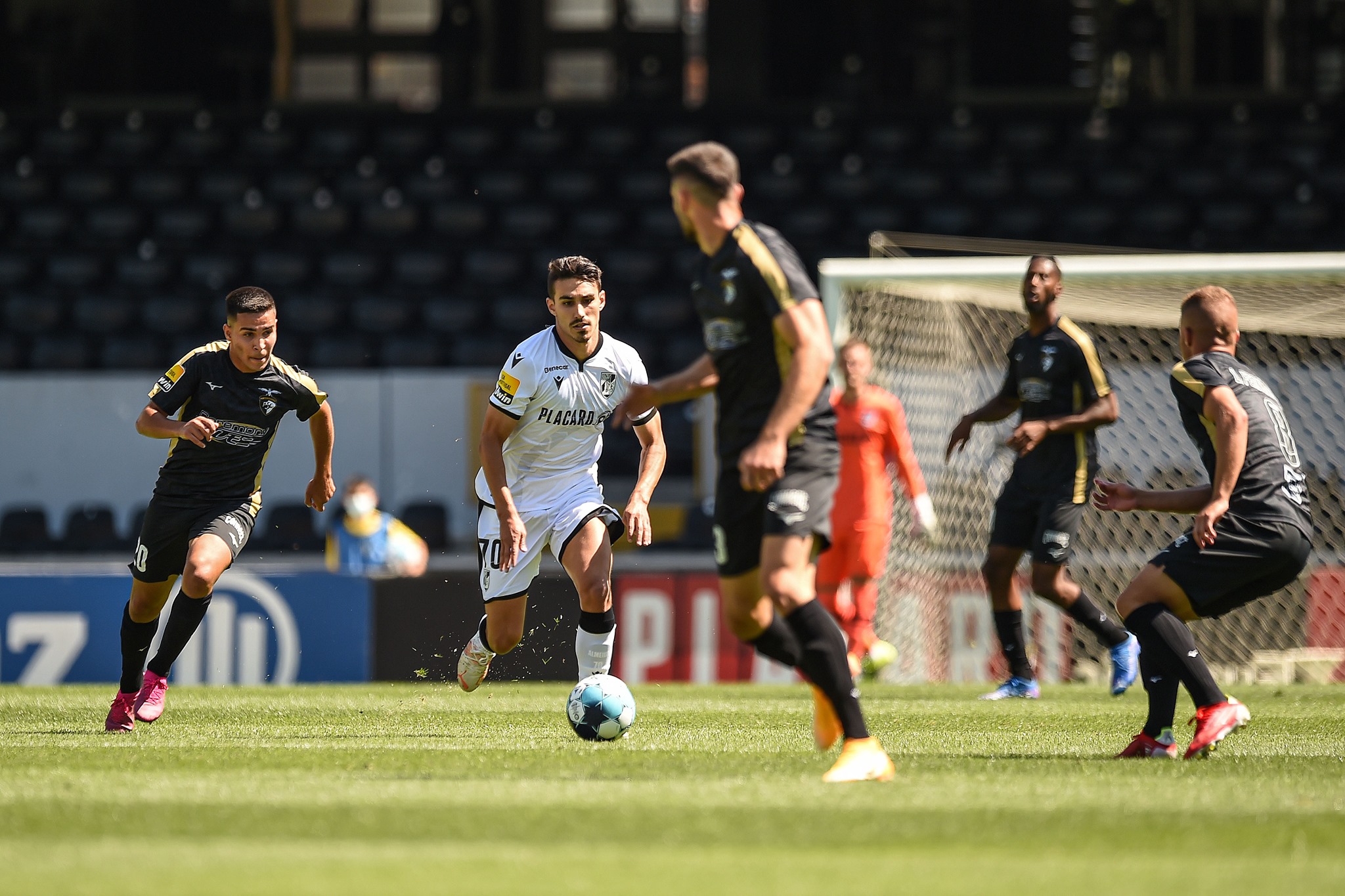 Sul Informação - Portimonense começa I Liga com vitória em Guimarães