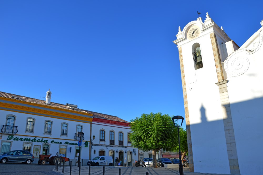Sul Informação - Boliqueime celebra elevação a vila com festa no Largo da Igreja