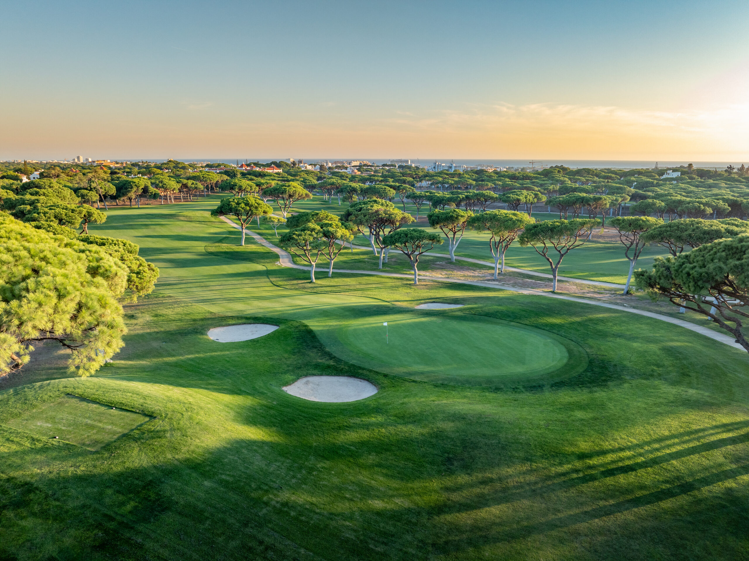 Sul Informação - Campos de Golfe Dom Pedro passam a denominar-se Vilamoura Golf