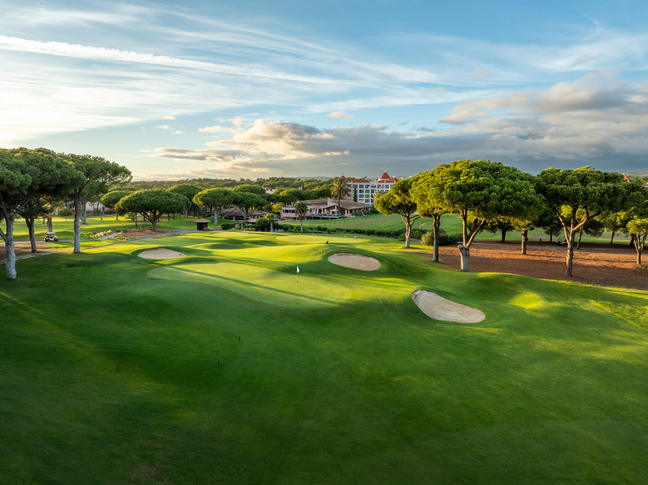 Sul Informação - Campos de Golfe Dom Pedro passam a denominar-se Vilamoura Golf