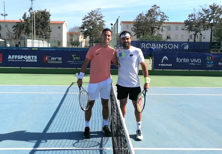 Sul Informação - Ténis: Kiko Silva e Gastão Elias seguem em frente em VRSA