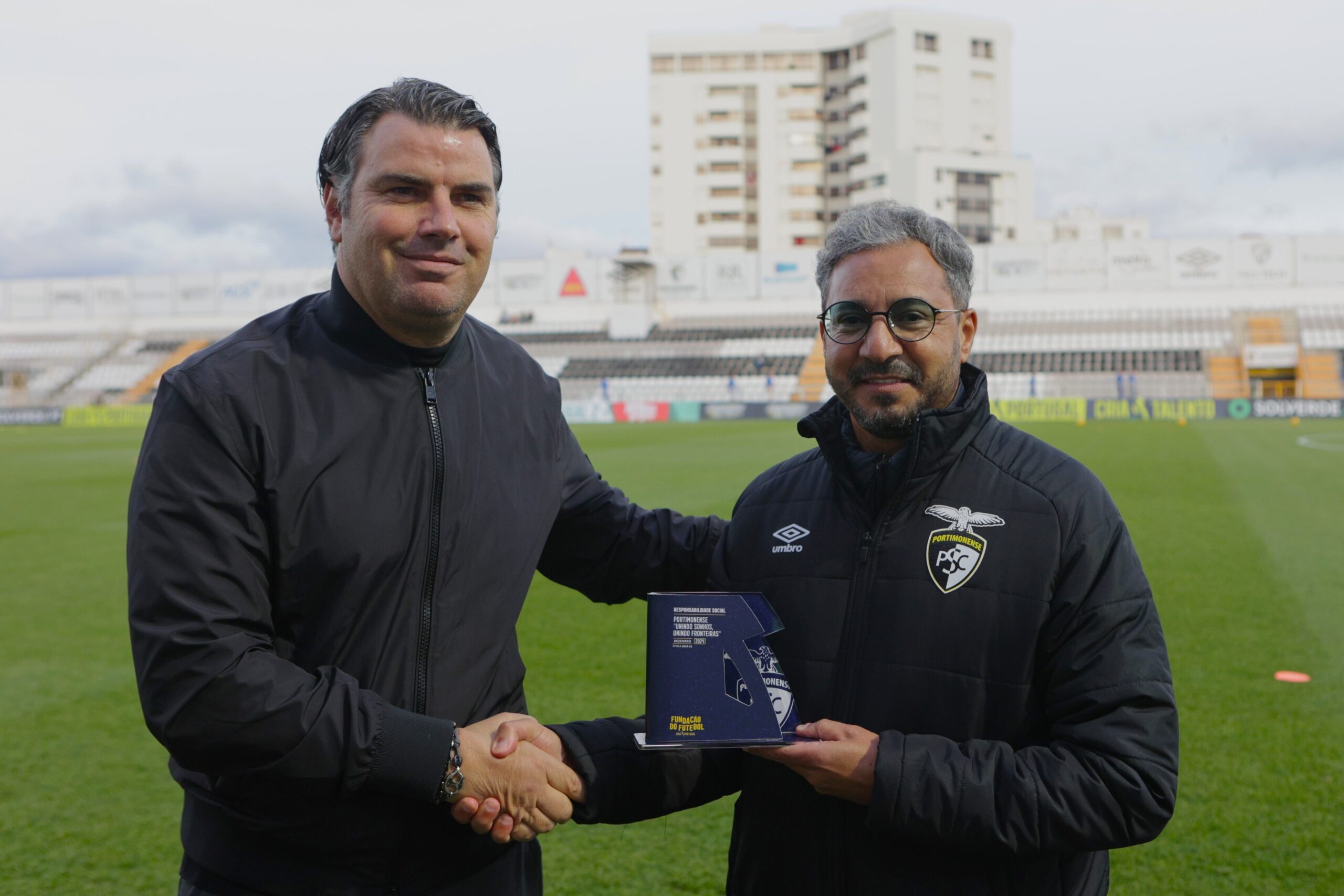 Sul Informação - Iniciativa com jovens angolanos vale Prémio de Responsabilidade Social ao Portimonense