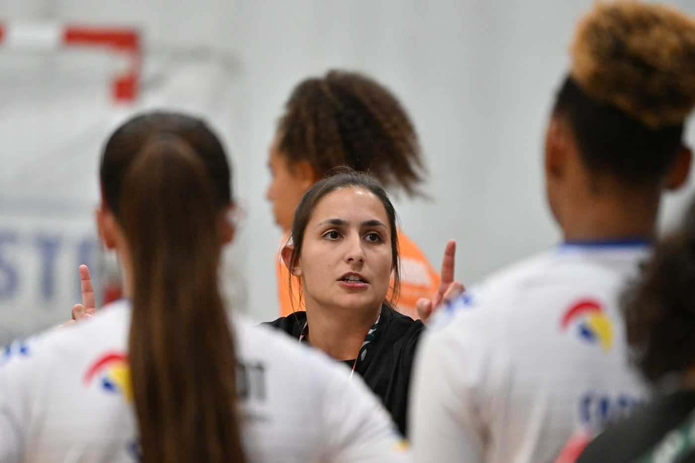 Sul Informação - Gil Eanes sofre derrota pesada na I Divisão feminina de andebol