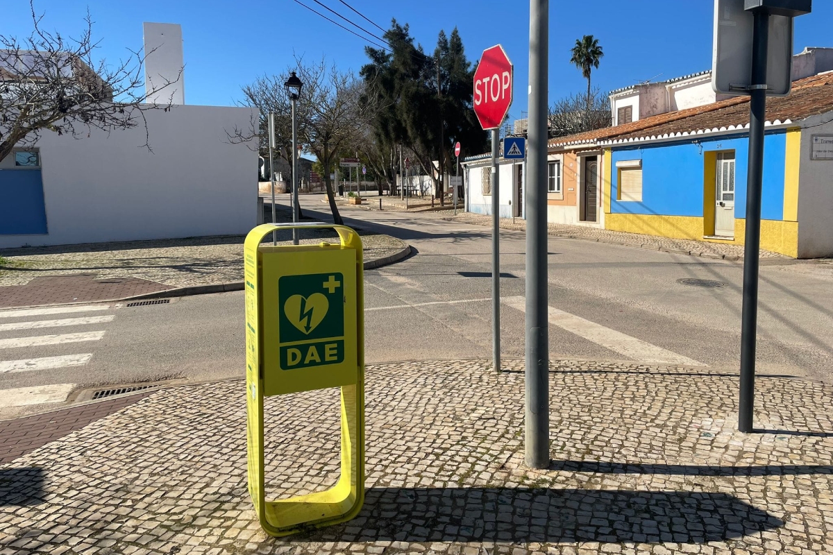 Sul Informação - Lagos apresenta Programa Municipal de Desfibrilhação Automática Externa