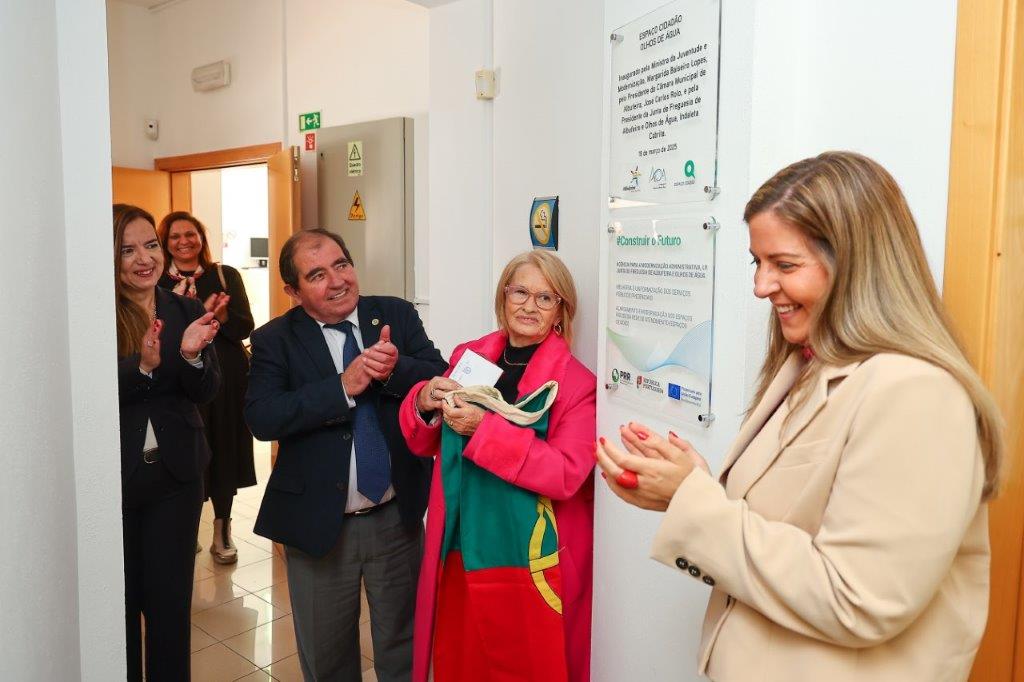 Sul Informação - Ministra da Juventude e Modernização inaugura dois espaços do cidadão em Albufeira