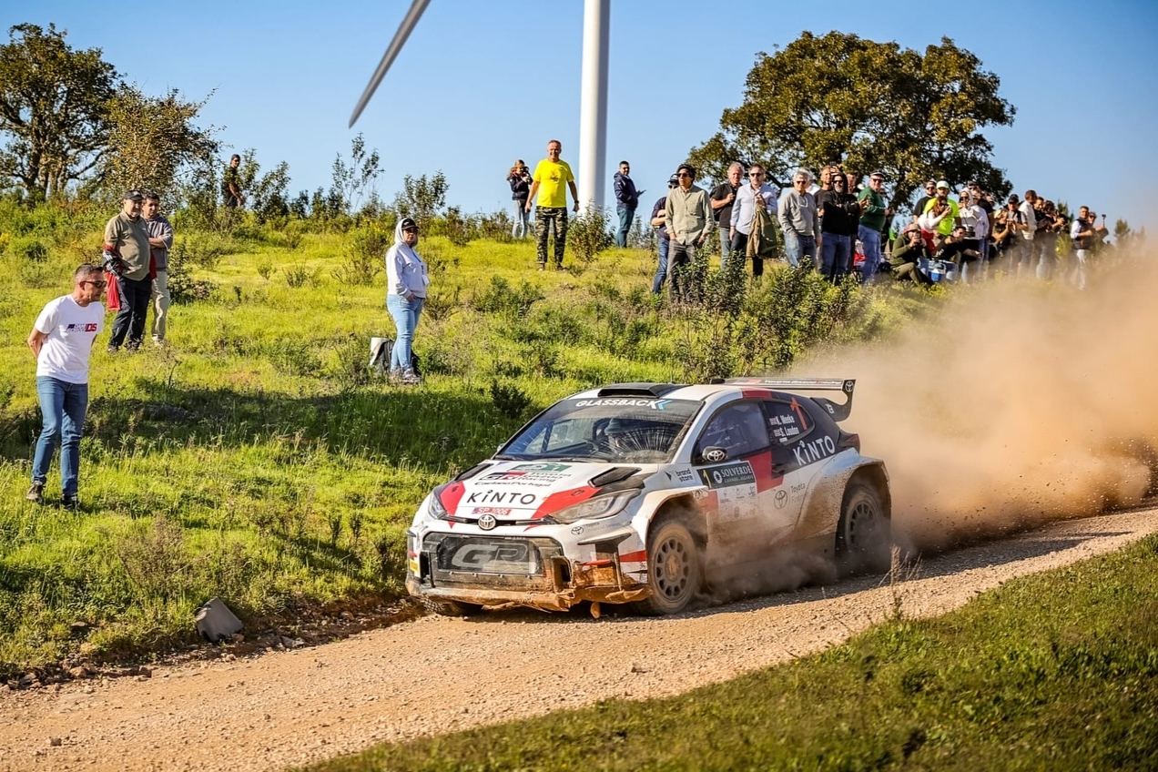 Sul Informação - Kris Meeke lidera Rallye do Algarve após duas primeiras classificativas