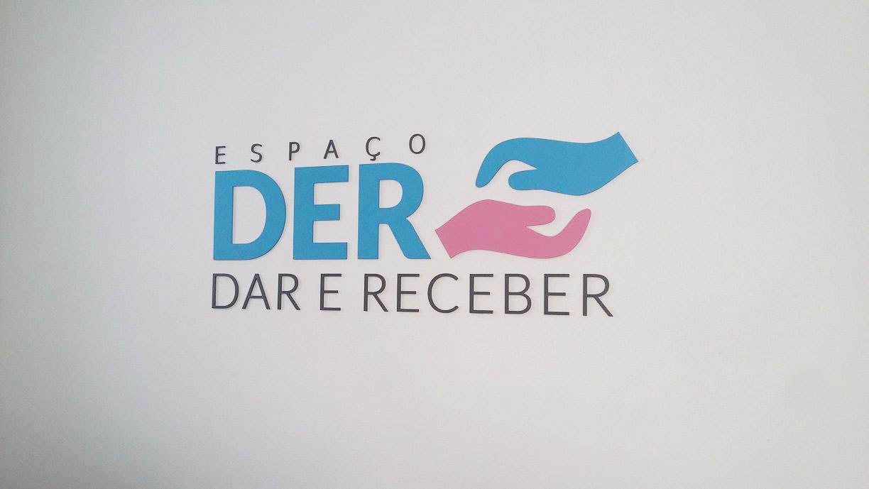 Sul Informação - Espaço DER – Dar e Receber reabre em novas instalações em Lagoa
