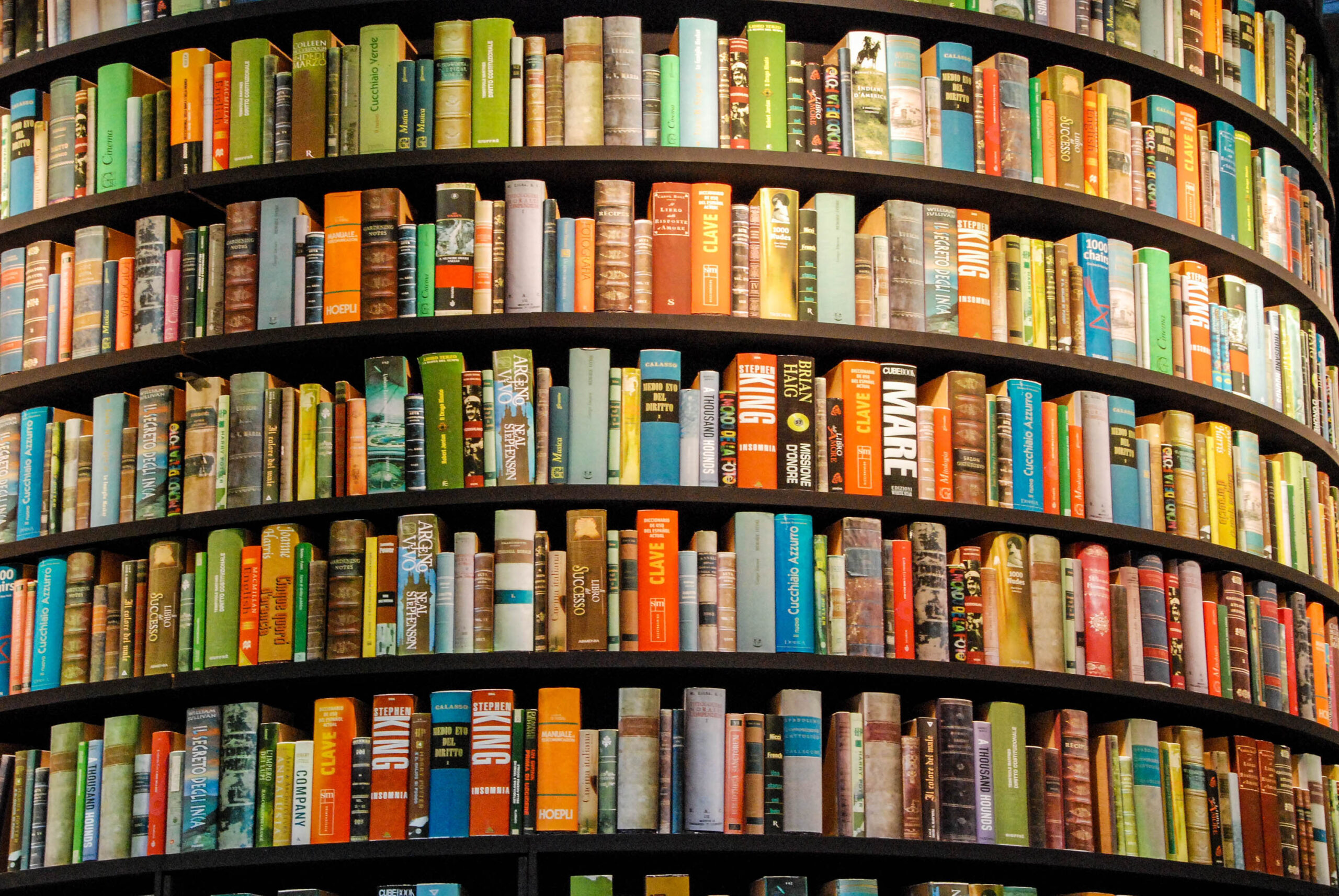 Sul Informação - E por falar em livros … as edições algarvias de Março e Abril