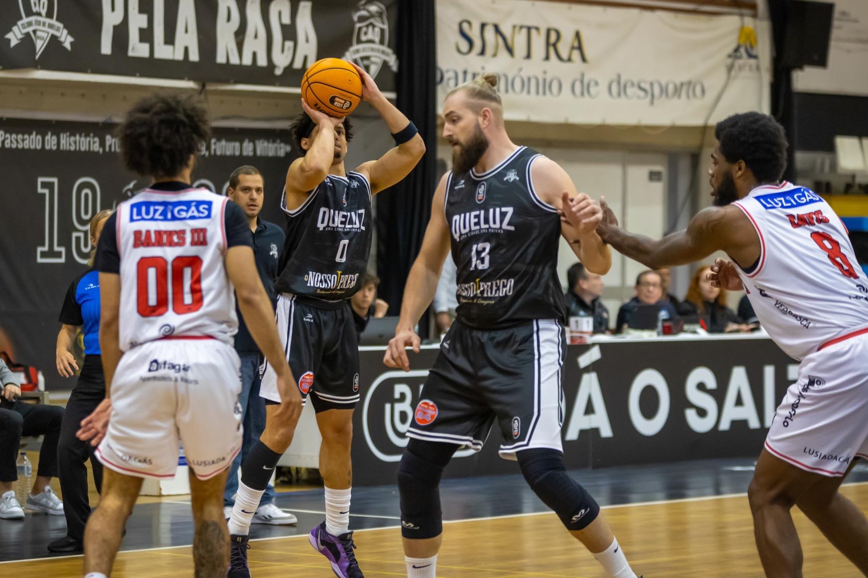 Fase do jogo CA Queluz-Imortal