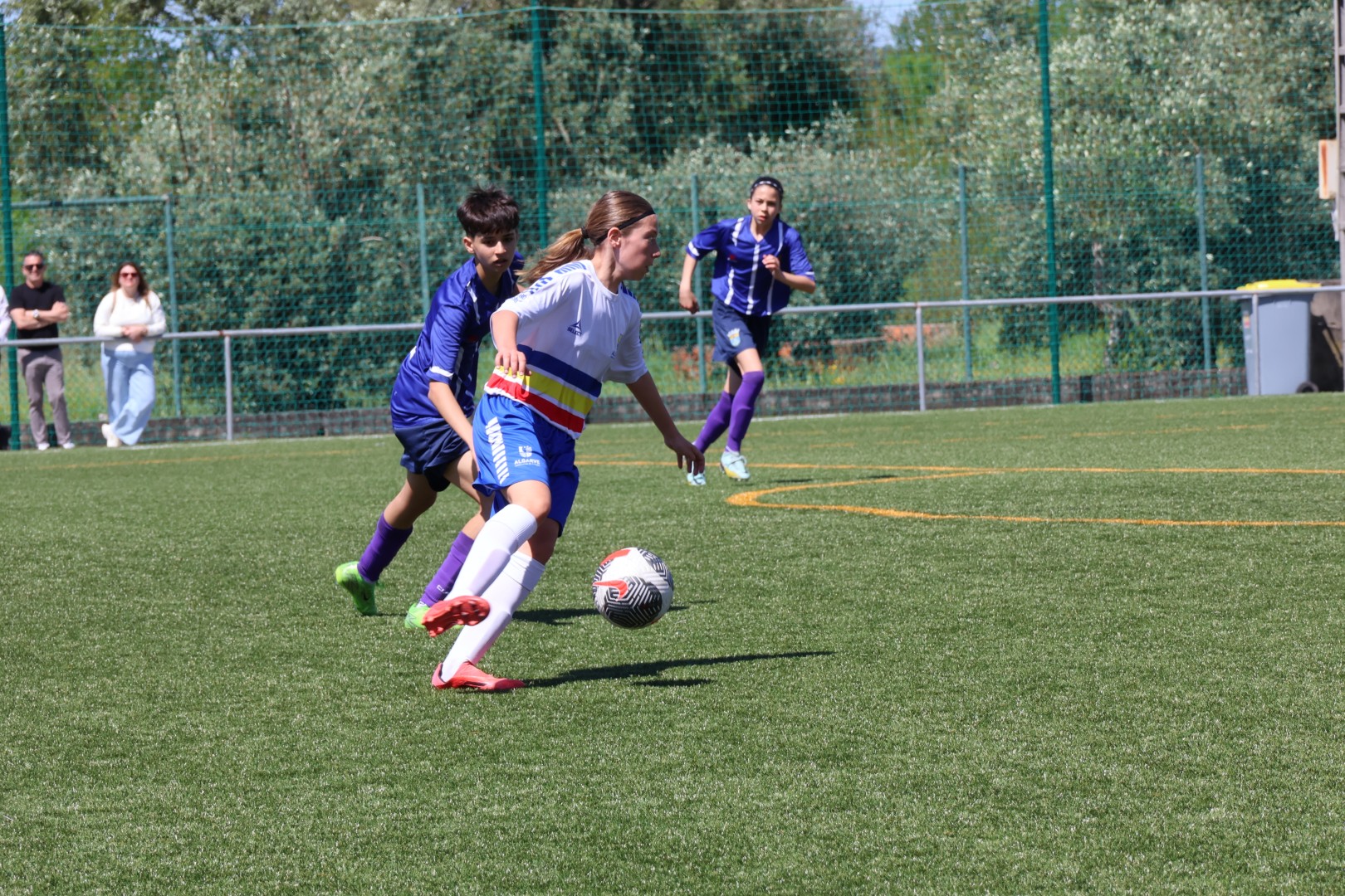 Sul Informação - Seleção feminina algarvia de Sub14 vence dois dos três jogos do Interassociações [fotos]
