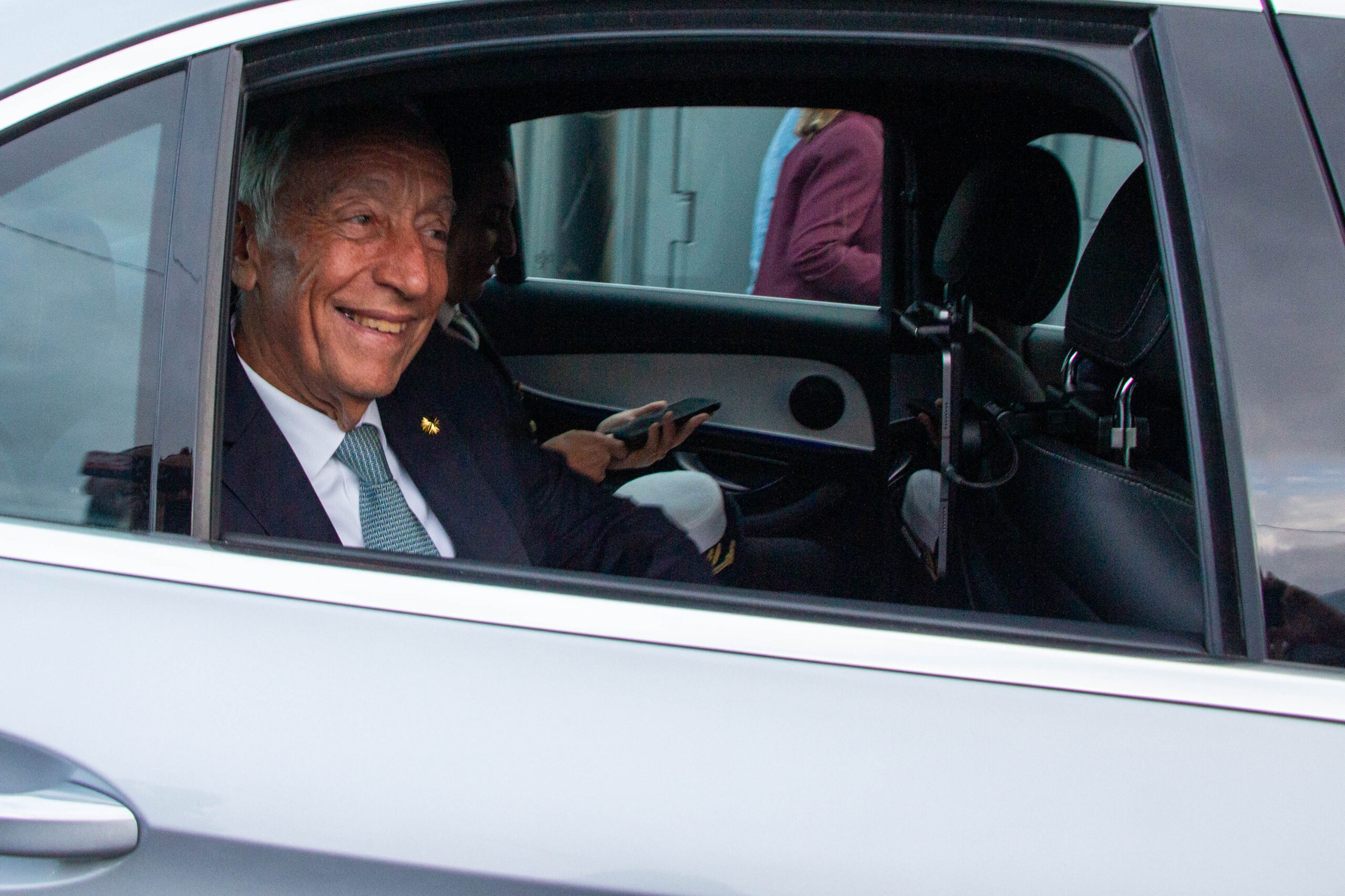 Sul Informação - Marcelo juntou-se a milhares de peregrinos para levar a Mãe Soberana de volta a casa