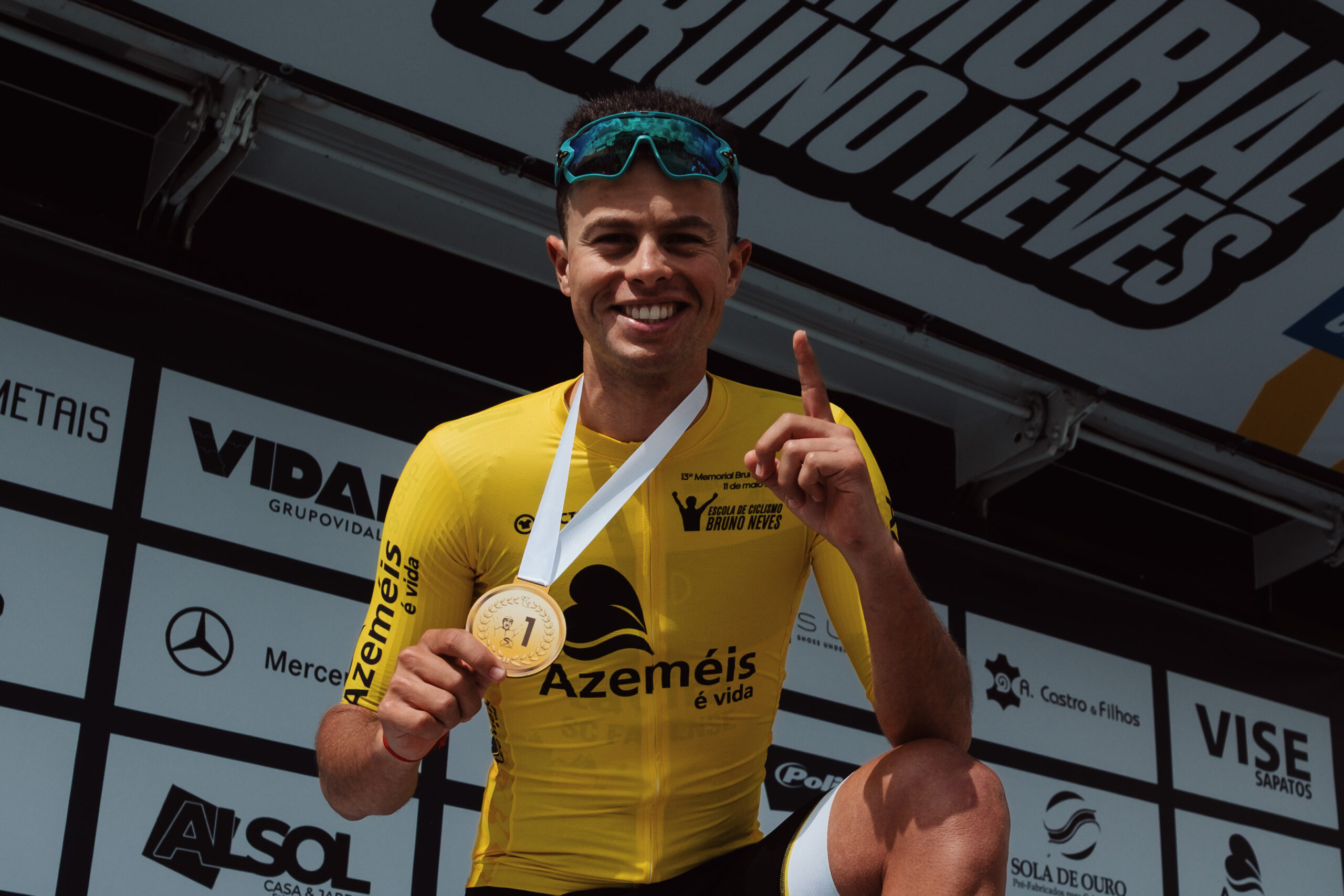 Sul Informação - Miguel Salgueiro (Tavira-Farense) vence Memorial Bruno Neves