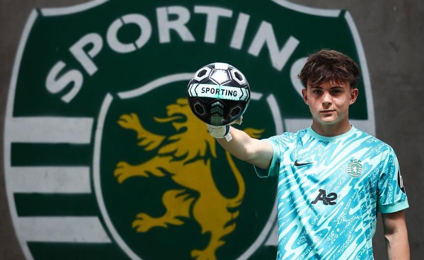 Sul Informação - Jovem algarvio Alexandre Tverdohlebov assina contrato profissional com o Sporting