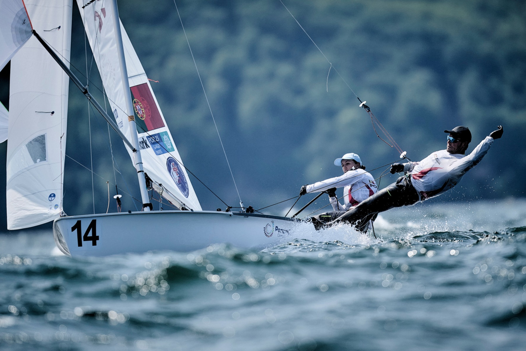 Sul Informação - Algarvios Beatriz Gago/Rodolfo Pires terminam Mundial de 470 no 13º lugar