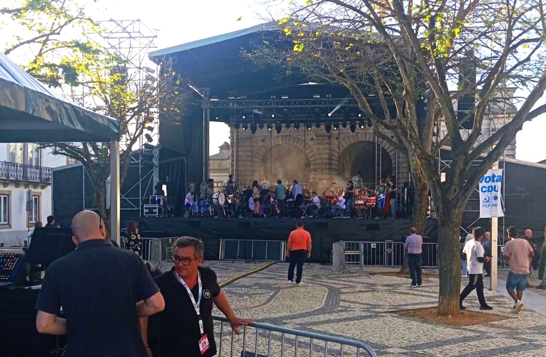 Sul Informação - Festival NADA leva a Beja bandas de ‘heavy metal’ e música «extrema alternativa»