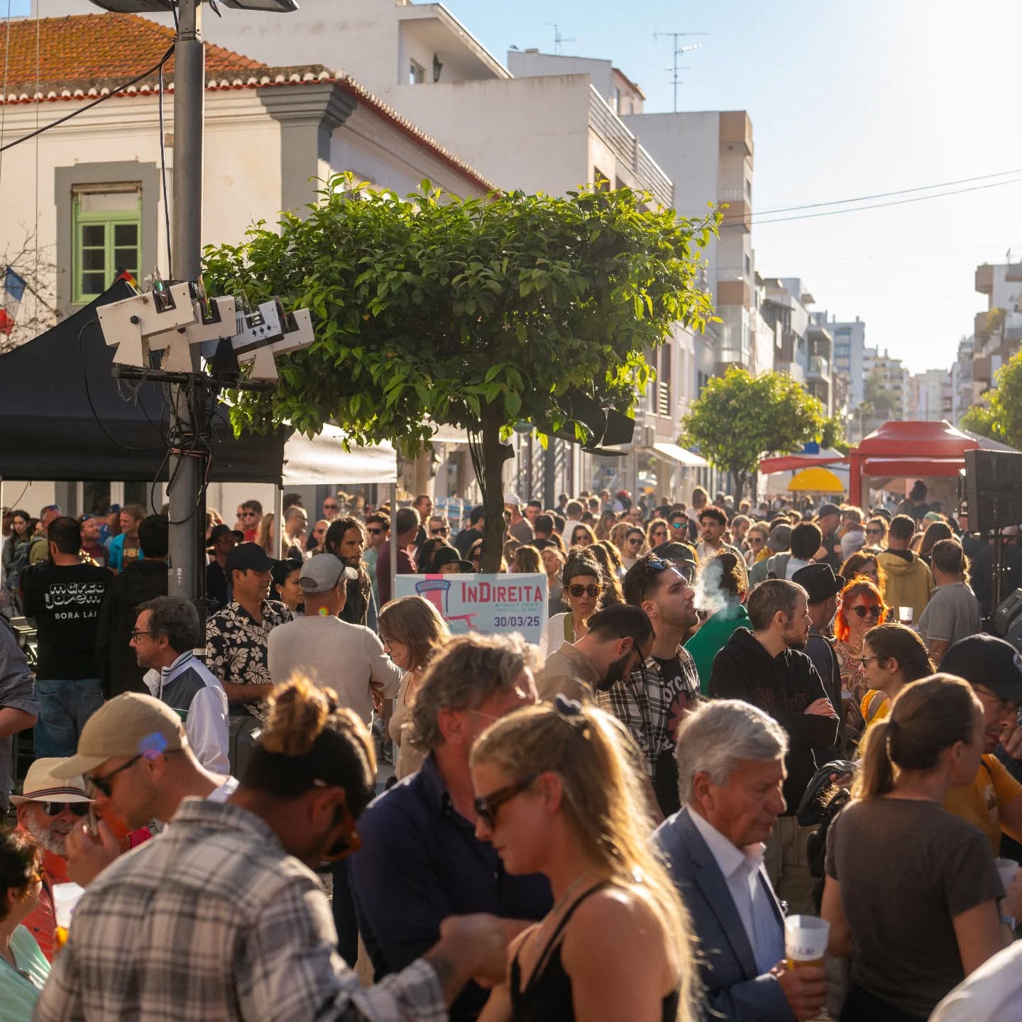 Sul Informação - Ora vamos lá a mais um InDireita que traz a festa de rua ao coração de Portimão