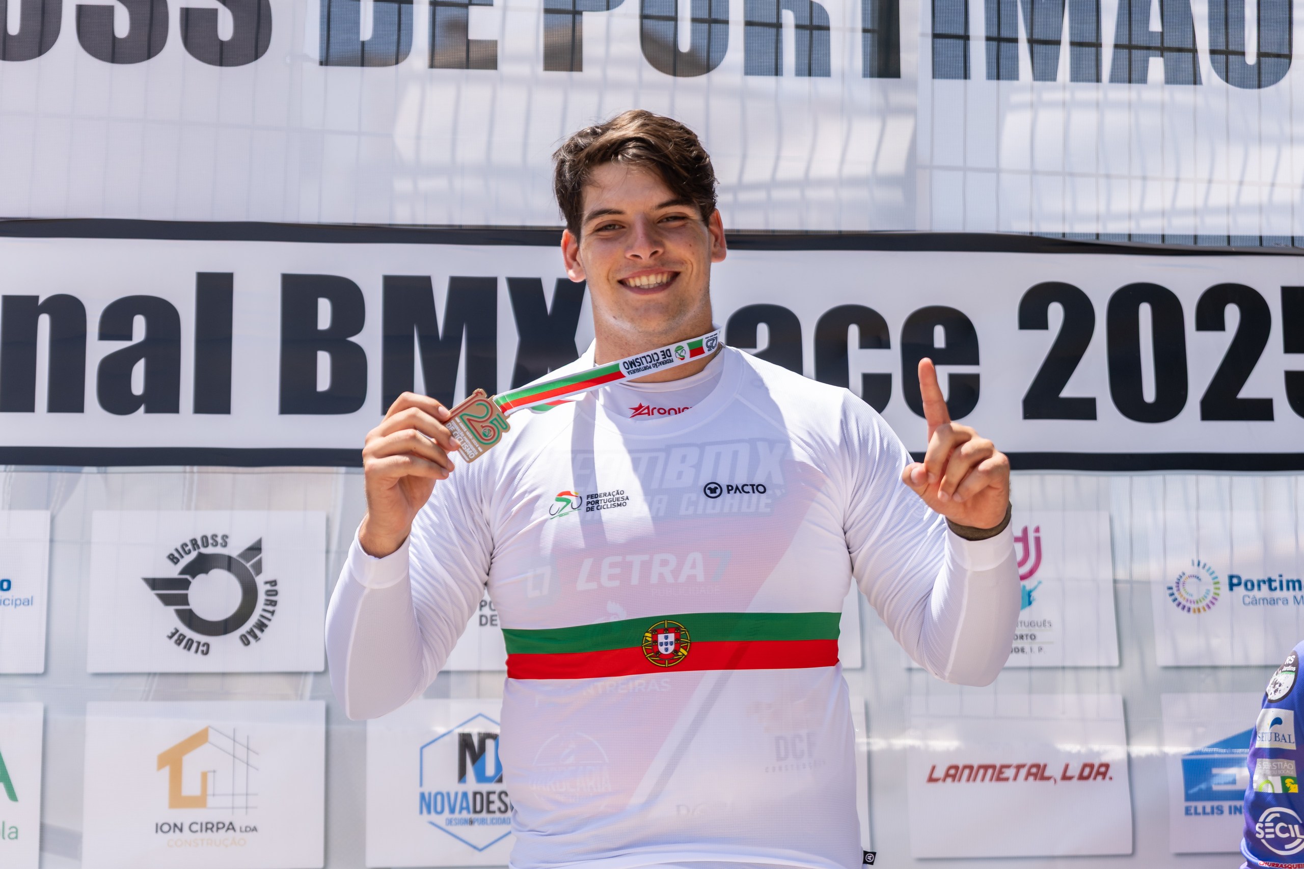 Sul Informação - Algarvio Renato Silva revalida título nacional de BMX em Portimão