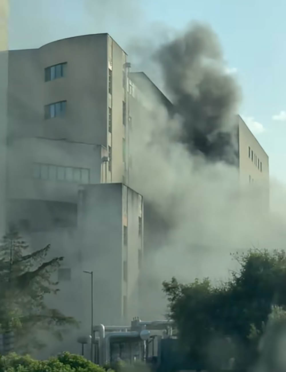Sul Informação - Incêndio no hospital de Portimão assustou, mas foi dominado