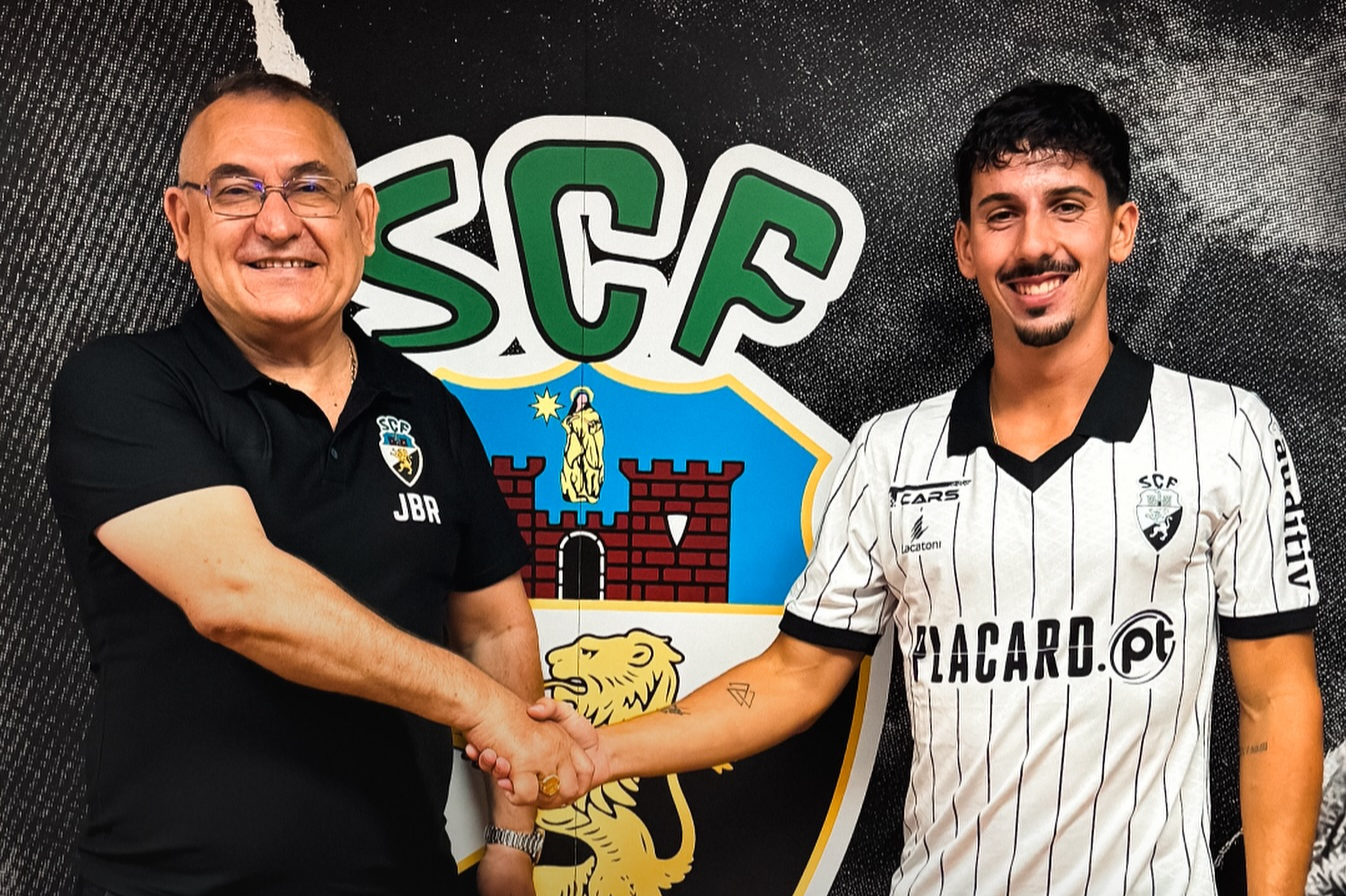 Sul Informação - André Candeias renova com vontade de ajudar Farense a voltar à I Liga