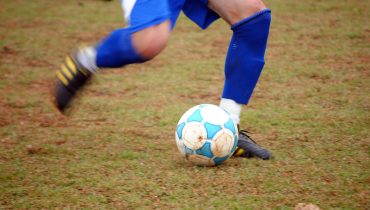 jogos_de_futebol_bola_chuteiras_1