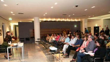 Ação de esclarecimento sobre a medida Comércio Investe - Arquivo CMP_Filipe da Palma
