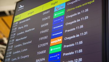 Aeroporto de Faro chega turistas britanicos NC (2)