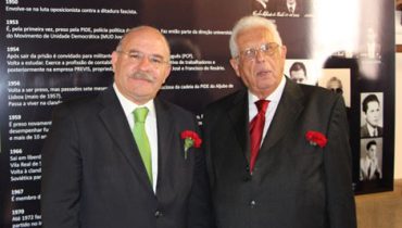 Alcoutim homenageia o poder local democrático