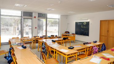 Aspectos Interiores e exteriores da Escola primária Sophia de Melllo Breyner