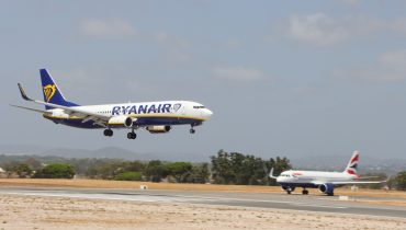 Aviao ryanair aviaçao_bc20
