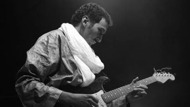 Bombino_Festival Med 2014|Graveola e o Lixo Polifônico_Festival Med 2014|winston_mcanuff_fixi_big_37595