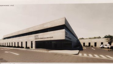 Edificio de Serviços de Saúde_loule_1|Edificio de Serviços de Saúde_loule_2|Vitor Aleixo