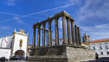 Evora_Depositphotos_60198365_XL (Large)