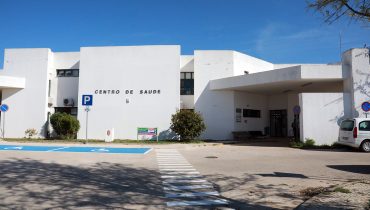 Fachada Centro saude de Lagos