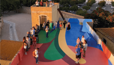 Faro_festival acoteia_1|Faro_festival acoteia_2|Faro_festival acoteia_3|artista a pintar rooftops|artista a pintar rooftops_2|Rooftop_acoteias pelo mundo