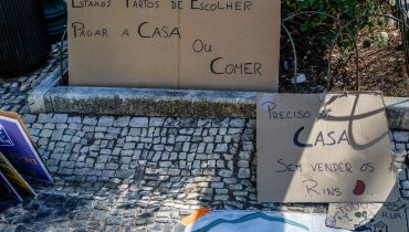 Manifestação Habitação Faro 2023_HR (13)