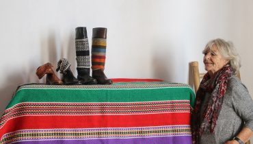 Mizette Nielsen (1)|Fábrica Alentejana de Lanifícios (1)|Fábrica Alentejana de Lanifícios (2)|Fábrica Alentejana de Lanifícios (3)|Fábrica Alentejana de Lanifícios (4)|Fábrica Alentejana de Lanifícios (5)|Fábrica Alentejana de Lanifícios (6)|Fábrica Alentejana de Lanifícios (7)|Fábrica Alentejana de Lanifícios (8)|Mizette Nielsen (1)|Mizette Nielsen (2)|Capa Livro Mantas Alentejanas – Perpetuar o saber fazer