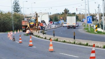 Obras na EN125 entrada Olhão 1|Obras na EN125 entrada Olhão (2)|Obras na EN125 entrada Olhão (3)