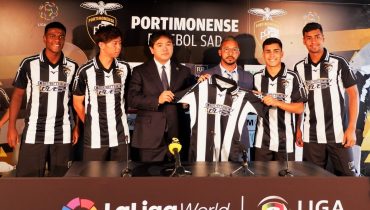 Reforços Portimonense Julho 2019 (1)|Tsukasa Shiga_ Rodiney_Anzai (2)|Felipe|Koki Anzai|Luquinha|Reforços Portimonense Julho 2019 (2)|Rodiney Sampaio e Patrocinador Tsukasa Shiga|Rodiney Sampaio|Rômulo|Tsukasa Shiga_ Rodiney_Anzai (1)