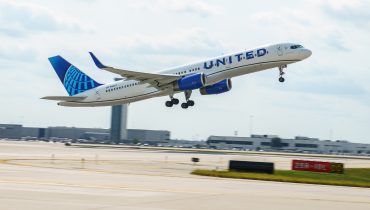 United Airlines B757-200