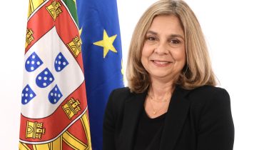 ana paula martins ministra da saude