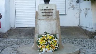 busto Dr. João Dias