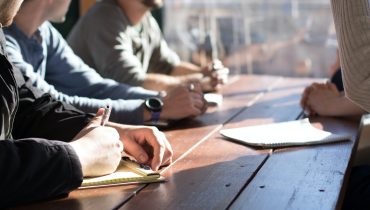 dylan-gillis-KdeqA3aTnBY-unsplash|Formação + Próxima_Economiacircular|Formação + Próxima_Inglês