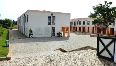 escola poeta emiliano da costa estoi