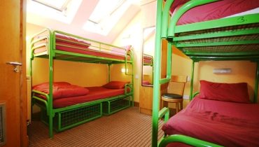 hostel dormitorio
